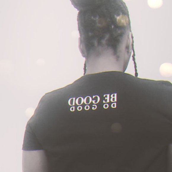 Professionally Cute with Purpose - Picture 4 of 5